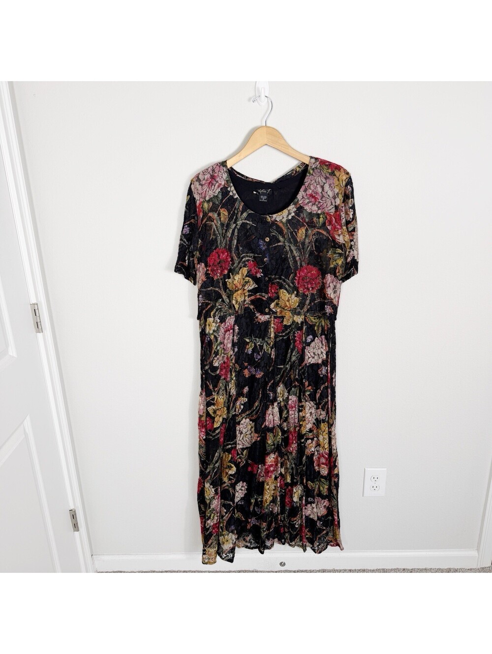 Vintage 90s Lola P. Black Floral Lace Tiered Midi Dress Fairy Whimsigoth Large